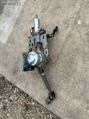 RENAULT MEGANE 4 DİREKSİYON KOLONU