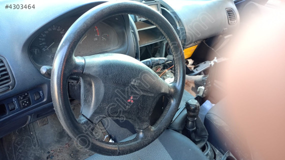 mitsubishi carisma direksiyon simidi