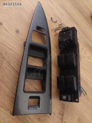 MAZDA 3 CAM DÜĞME VE ÇERCEVESI