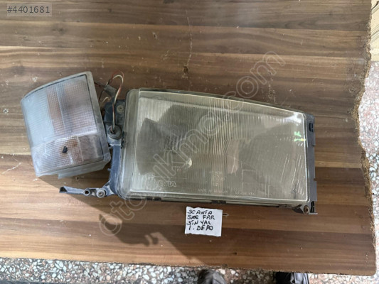 SCANİA SAĞ FAR , SAĞ SİNYAL ÇIKMA TEMİZ