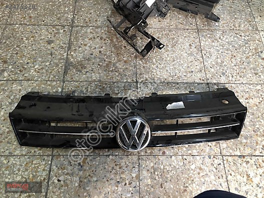 2011 VW Polo Orjinal Ön Panjur - Eyupcan Oto Çıkma Parça