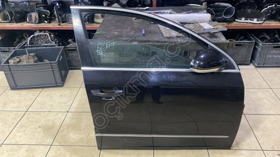 VOLKSWAGEN PASSAT B6 SAĞ ÖN KAPI