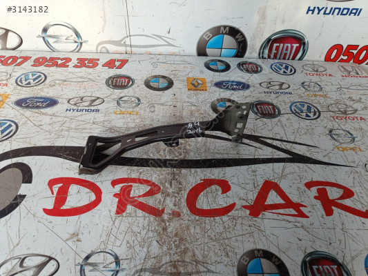AUDİ A4 15-18 ÖN ÇAMURLUK BRAKETİ ORJİNAL ÇIKMA PARÇA 8W0821135C