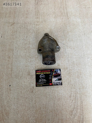 Nissan Skaystar D21 Orjinal Hatasız Termostat Kapağı
