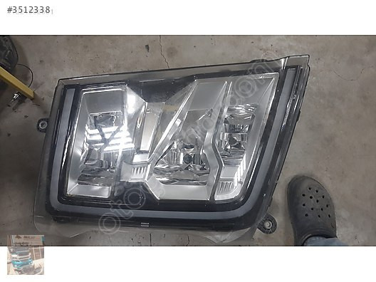 Ford Ford FMax kamyon tır için sağ far çıkma orjinal