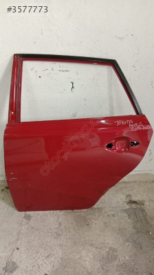 2015 toyota yaris sol arka kapi