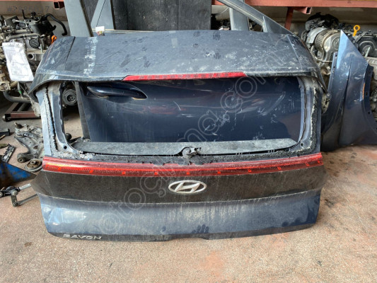 2022 HYUNDAİ BAYON BAGAJ KAPAĞI BOŞ (AZ HASARLI)