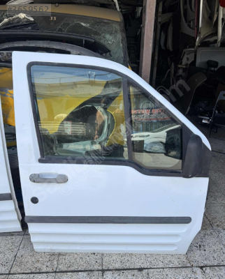 FORD CONNECT SAĞ ÖN KAPI DOLU HATASIZ EYÜPCAN OTO'DA
