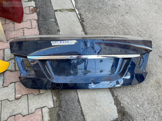 MERCEDES -  BENZ E CLASS E212 BAGAJ KAPAĞI