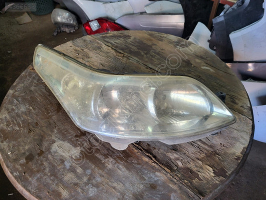 Citroën c4 sağ ön far