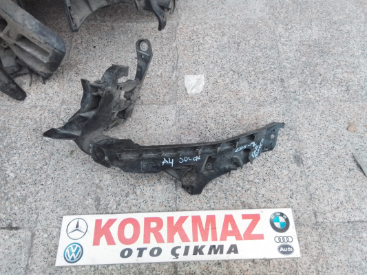 AUDI A4 SOL ÖN FAR BRAKETI 2008-2012