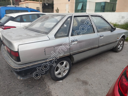 Renault Manager Kapı