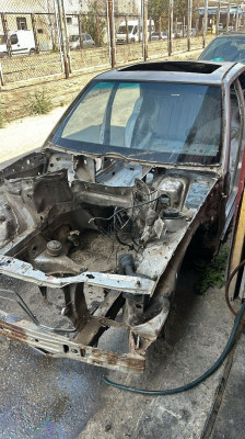 MERCEDES W124 SOL ÖN ÇEYREK