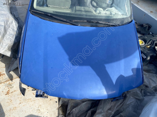 VOLKSWAGEN POLO HB KAPUT