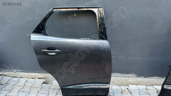 2020-24 MODEL PEUGEOT 3008 HATASIZ ORJ ÇIKMA SAĞ ARKA KAPI