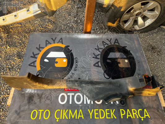 Renault Fluence Sağ Arka Eşik Bakaliti Orjinal Çıkma