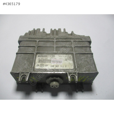Volkswagen Golf 3 1.8 Motor Beyni 0261203707 1H0907311P