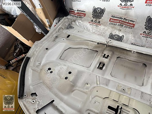 RENAULT MEGANE 4 ÇIKMA ORJİNAL HATASIZ AYARINDA KAPUT BEYAZ