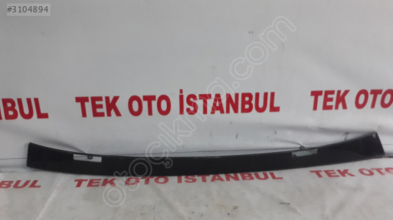 Mercedes C 204 TAVAN ÇITASI SAĞ