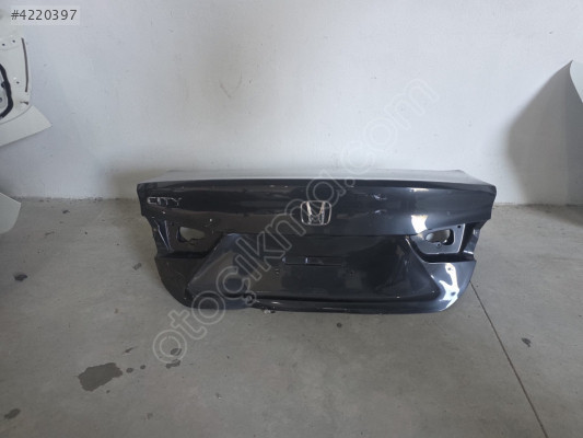 2020/2025 HONDA CITY FÜME RENK BAGAJ KAPAĞI ORJINAL LOKALLIK