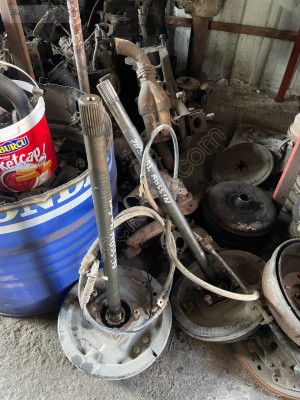 NİSSAN SKYSTAR AKS SAĞ-SOL