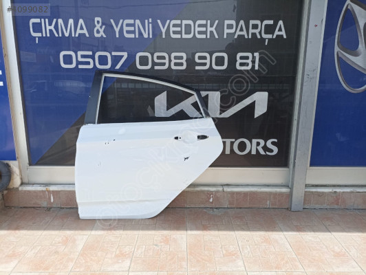 HYUNDAİ ACCENT BLUE SOL ARKA KAPI ORİJİNAL ÇIKMA YEDEK PARÇA