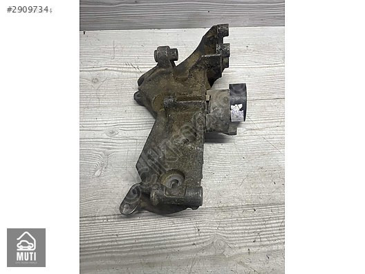 Alternatör ayağı Lodgy Dokker Clio 4 Duster Megane 2 8200473400