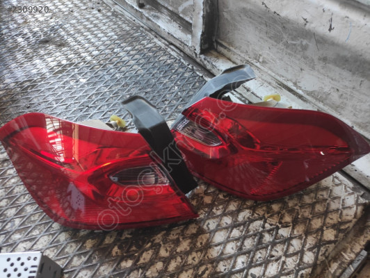 FORD FİESTA 2019 SOL ARKA STOP