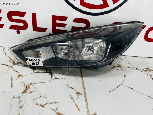 Ford Focus sol ön far Ledli (titanium)