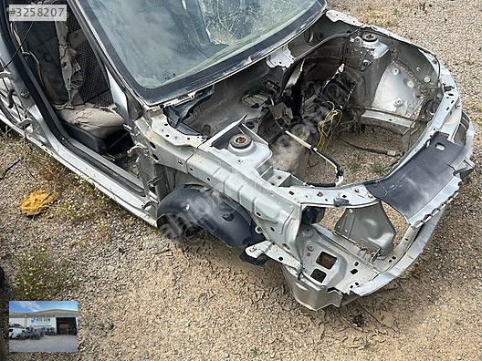 OTO CEMDEN ÇIKMA RENAULT CLİO SYMBOL SAĞ ÖN ÇEYREK