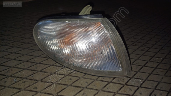 1995-1999 Hyundai Accent sağ sinyal lambası