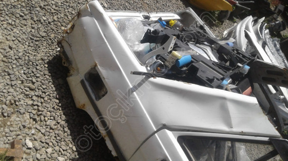 Renault 9 arka sag camurluk