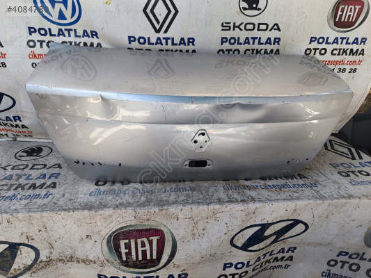 Renault Clio sembol bagaj kapağı
