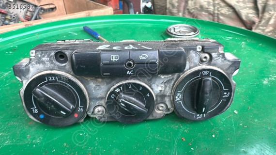 2011 VW CADDY ÇIKMA ORJİNAL KLİMA PANELİ YEDEK PARÇALARI