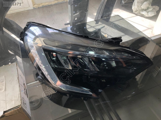 RENAULT CLİO 5 FULL LED SAĞ FAR 01065099800010