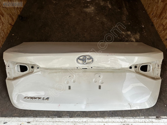 TOYOTA COROLLA ÇIKMA ORJİNAL BAGAJ KAPAĞI BD2