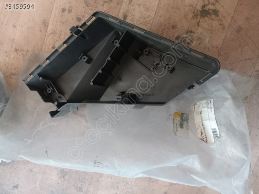 Renault R19 sigorta kutu kapagi 7700784280