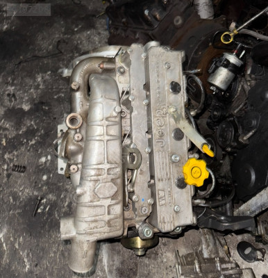 Jeep 2.5 TD komple motoru çıkma orijinal