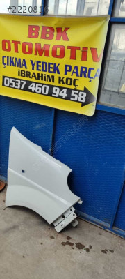 Renault trafic 1-2 kasa çıkma sağ ön çamurluk hatasız