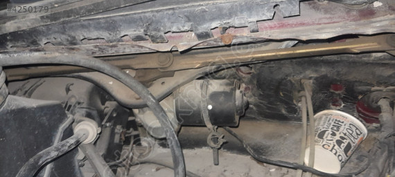 Skoda Felicia silecek motoru