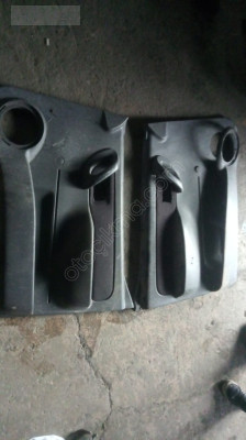 Citroen  Berlingo orta kasa ön kapı döşemeleri