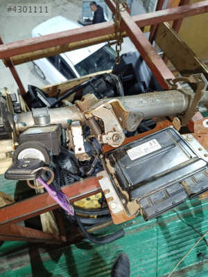 Nissan Almera Primera beyin seti ECU kodu MEC32-211 6F