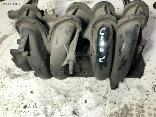 Renault Clio 2 Kango 1 Logan 1 Emme Manifoldu 1.4-1.6 (7700273860