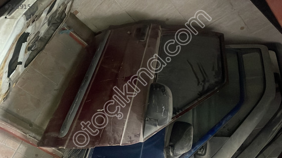 Çıkma Renault R9 sağ ön kapı