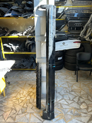 VOLVO XC90 ÇIKMA SOL MARŞBİYEL KAPLAMASI 31672376