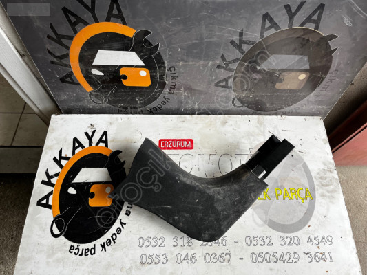 768368069R Megane 4 Sağ ön Eşik Bakaliti Çıkma Orjinal