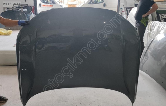 VOLVO XC40 GRİ MOTOR KAPUTU ORJINAL LOKALLİK