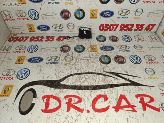 RENAULT TRAFİC 3 ÇEKİ DEMİRİ KAPAĞI ORJİNAL ÇIKMA 511800680R