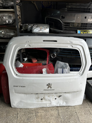 Peugeot Rifter arka Bağaj kapısı