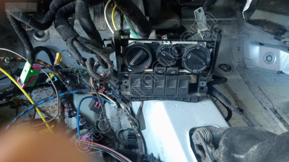 2001 polo klima düğmeleri çıkma